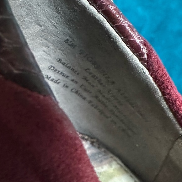 Sam Edelman Fiorenza Burgundy Suede Pump - Size 8 - Picture 3 of 7